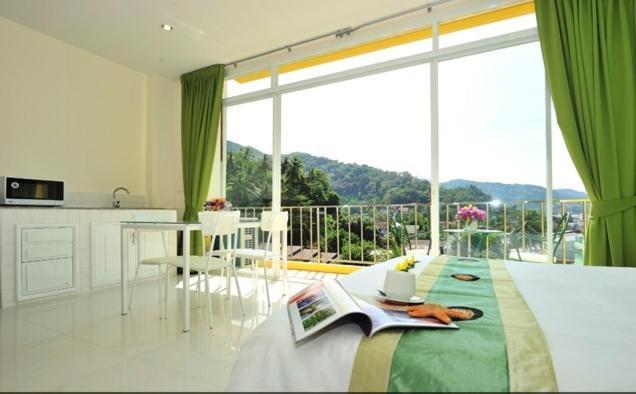 Villareal Heights Phuket Room photo